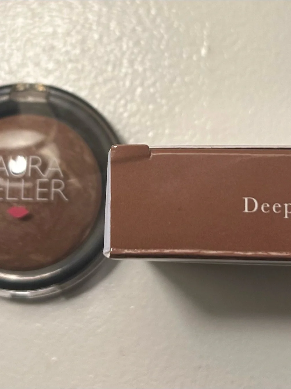 Laura Geller powder foundation